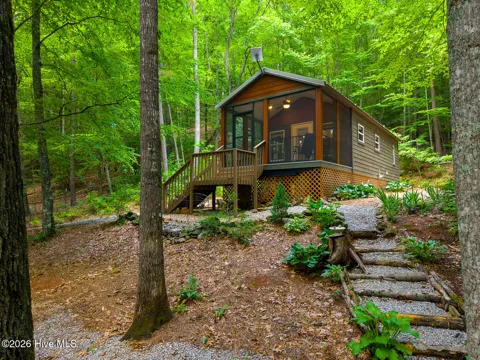 243 Jonquil Woods Road