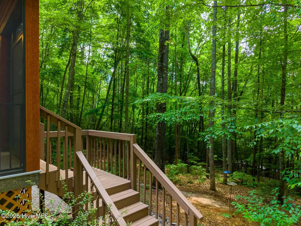 243 Jonquil Woods Road Franklin, NC 28734