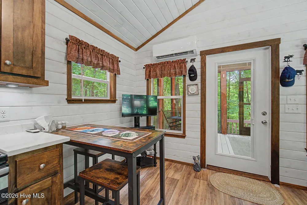 243 Jonquil Woods Road Franklin, NC 28734