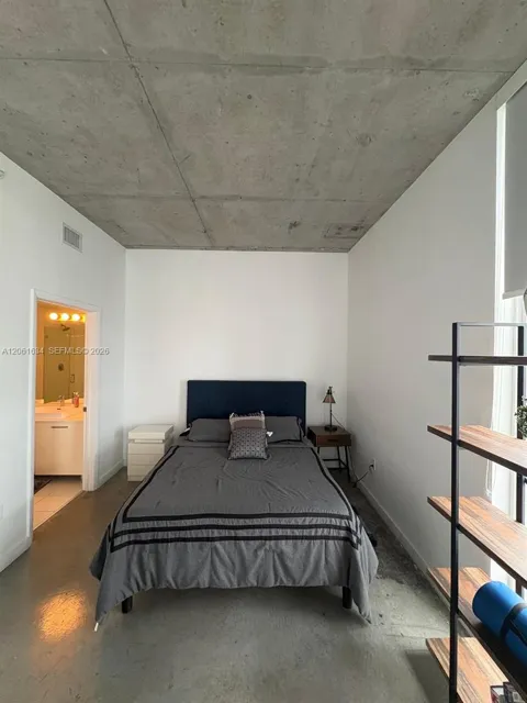 151 SE 1st St #3404