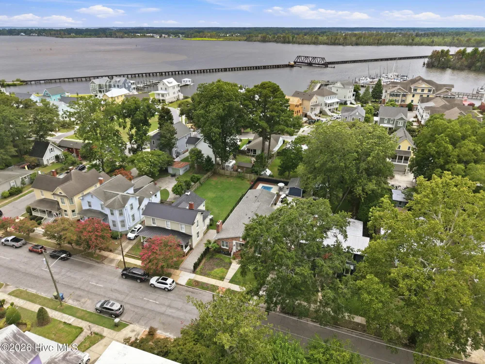 419 E Main Street Washington, NC 27889