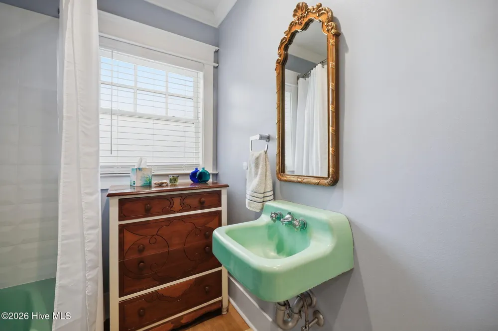 419 E Main Street Washington, NC 27889