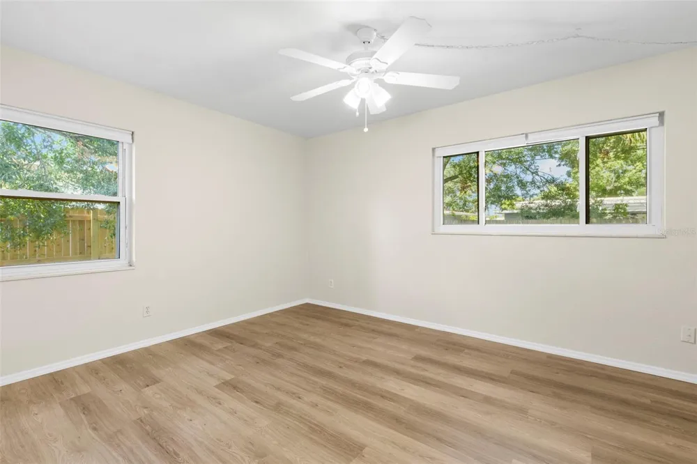 7420 DR MARTIN LUTHER KING JR STREET St Petersburg, FL 33702