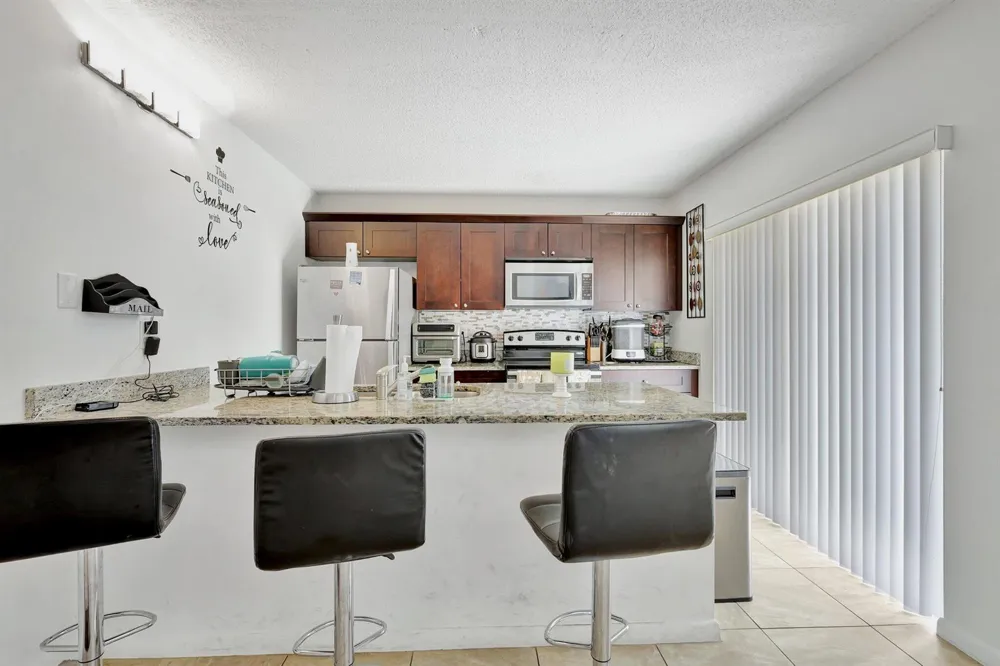5907 59TH WAY West Palm Beach, FL 33409