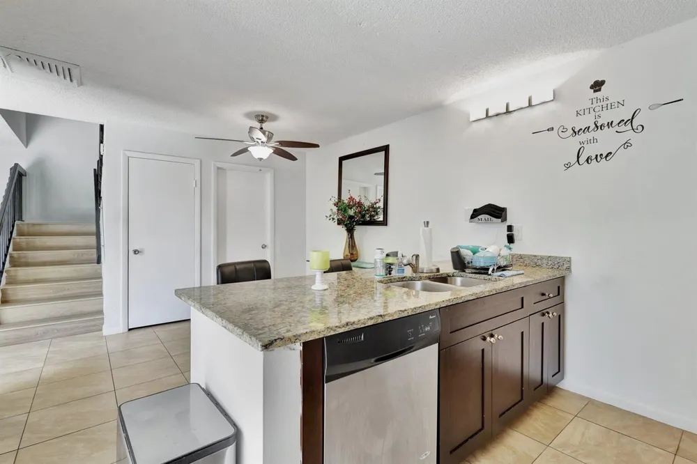 5907 59TH WAY West Palm Beach, FL 33409