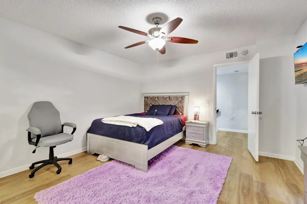 5907 59TH WAY West Palm Beach, FL 33409