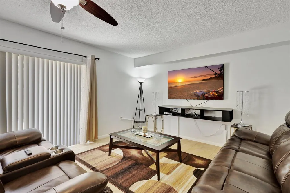 5907 59TH WAY West Palm Beach, FL 33409