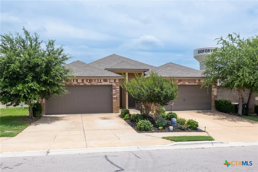 436 Jack Rabbit Lane Buda, TX 78610