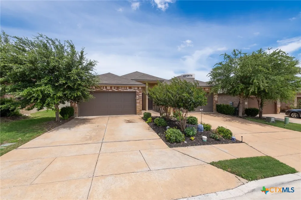 436 Jack Rabbit Lane Buda, TX 78610