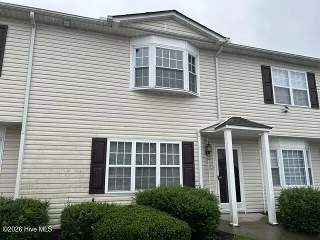 3800 E Vancroft Circle #N3 Winterville, NC 28590
