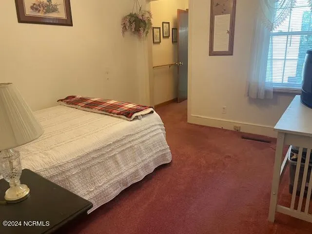 612 David Street Elizabethtown, NC 28337