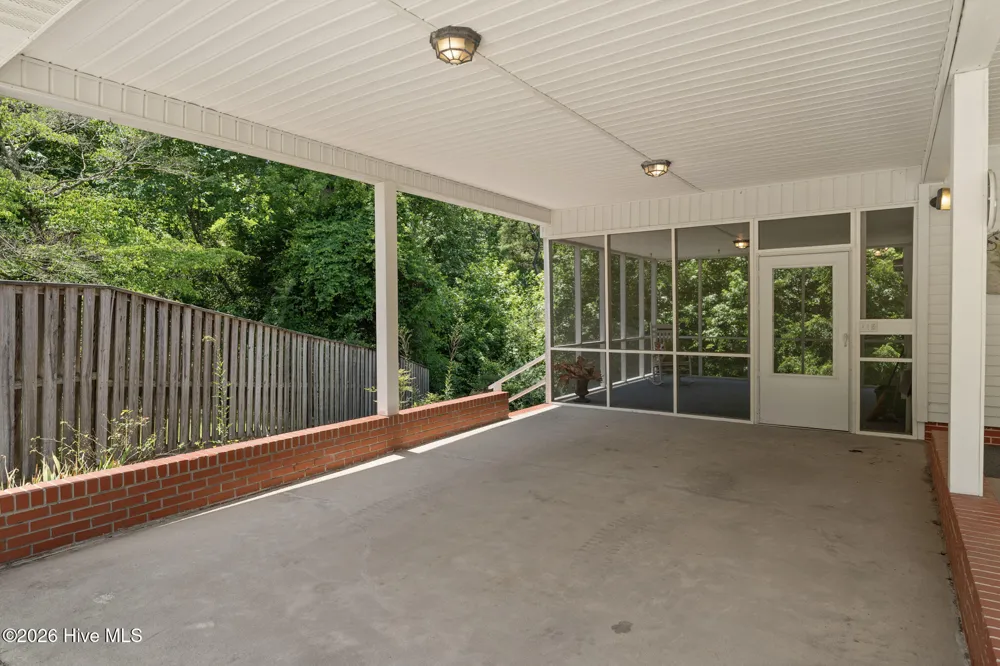 612 David Street Elizabethtown, NC 28337