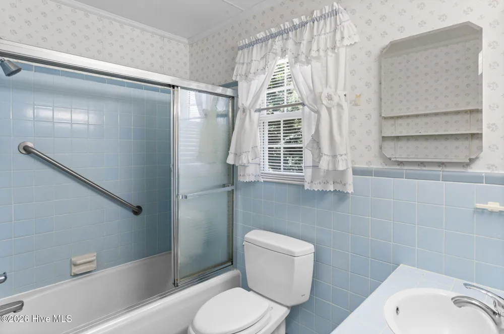 612 David Street Elizabethtown, NC 28337