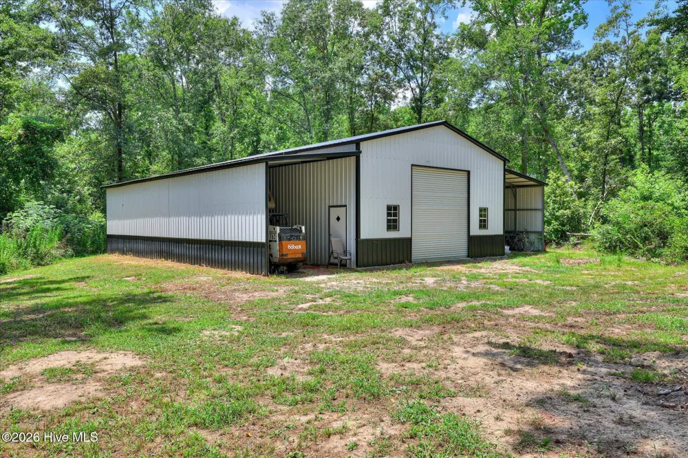 6684 Luckys Bridge Road Dearing, GA 30808