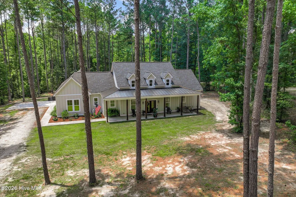 6684 Luckys Bridge Road Dearing, GA 30808