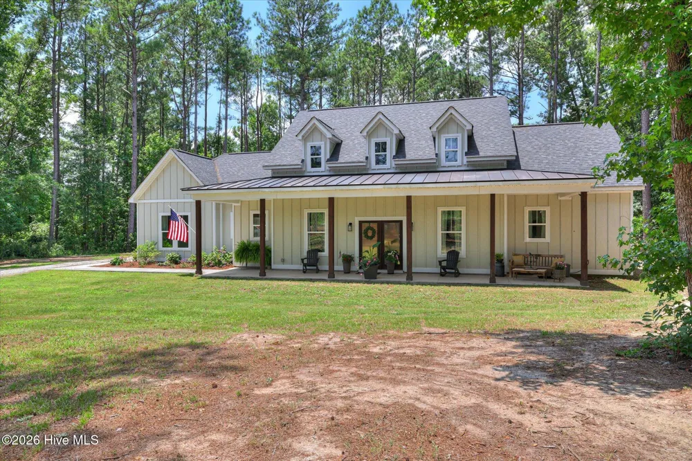 6684 Luckys Bridge Road Dearing, GA 30808