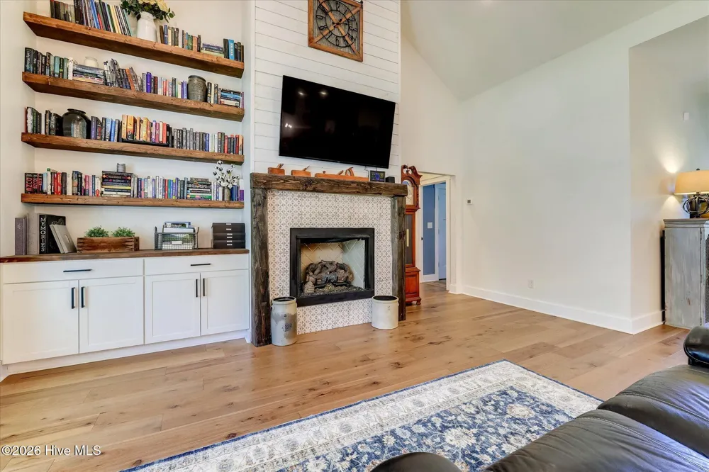 6684 Luckys Bridge Road Dearing, GA 30808