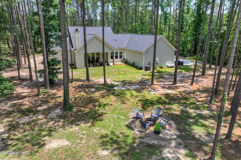 6684 Luckys Bridge Road Dearing, GA 30808