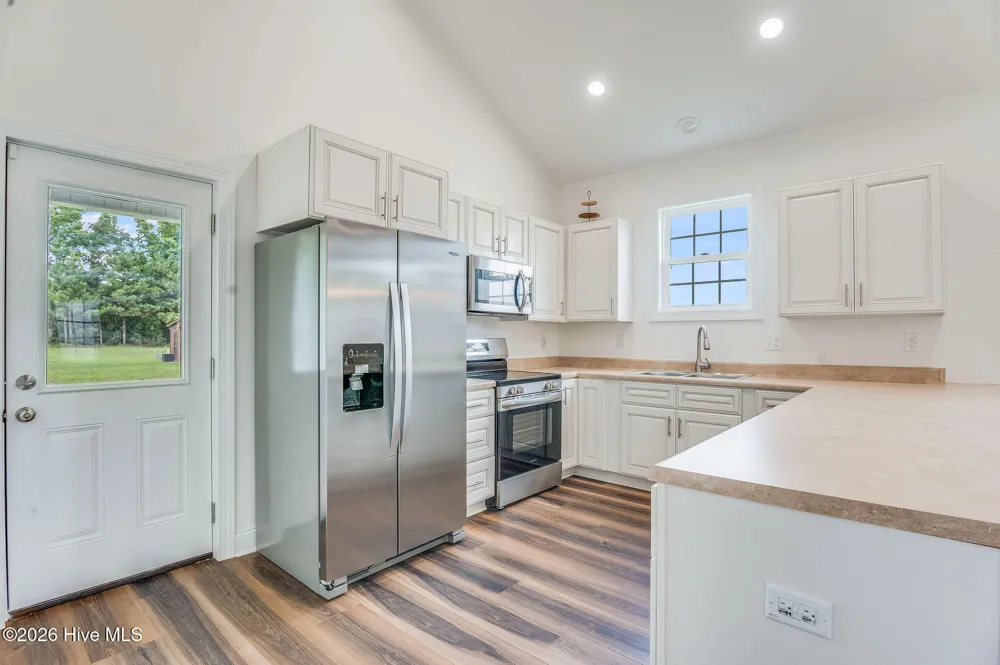 211 Deer Haven Drive Richlands, NC 28574