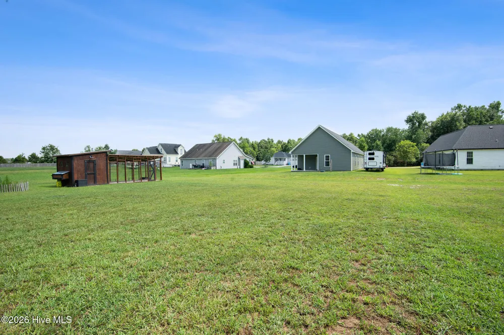 211 Deer Haven Drive Richlands, NC 28574