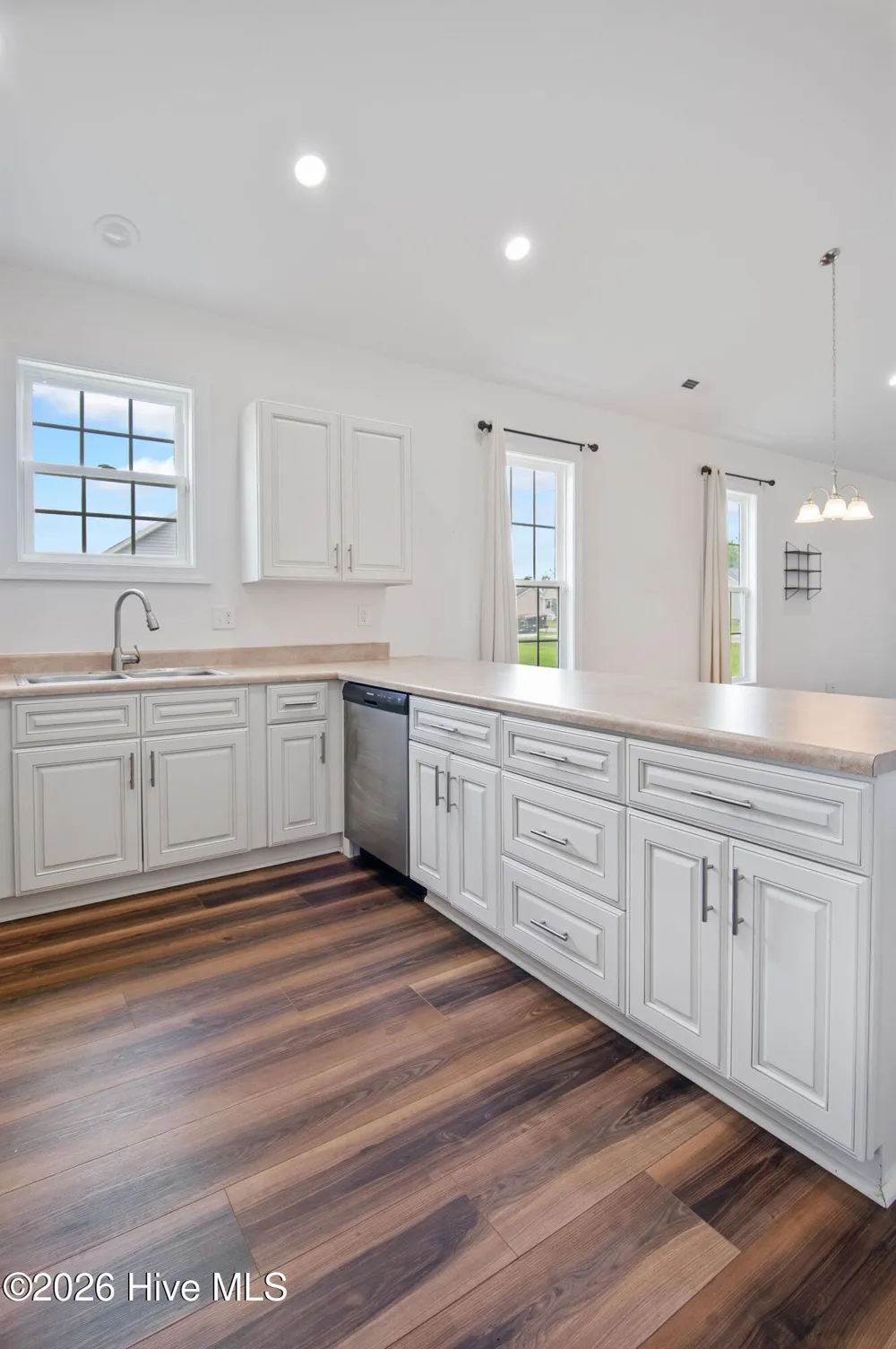 211 Deer Haven Drive Richlands, NC 28574