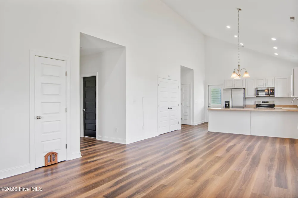 211 Deer Haven Drive Richlands, NC 28574