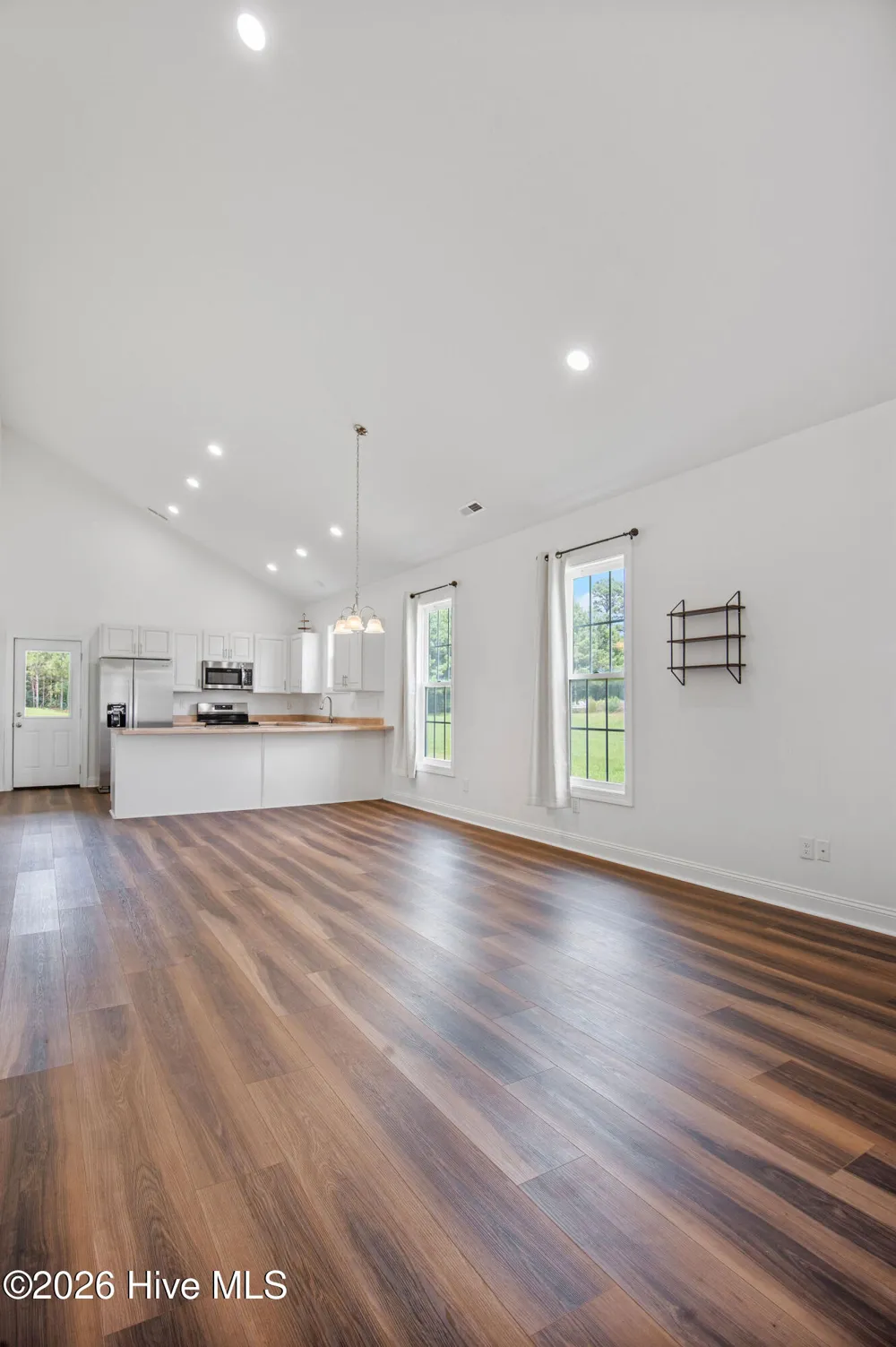 211 Deer Haven Drive Richlands, NC 28574