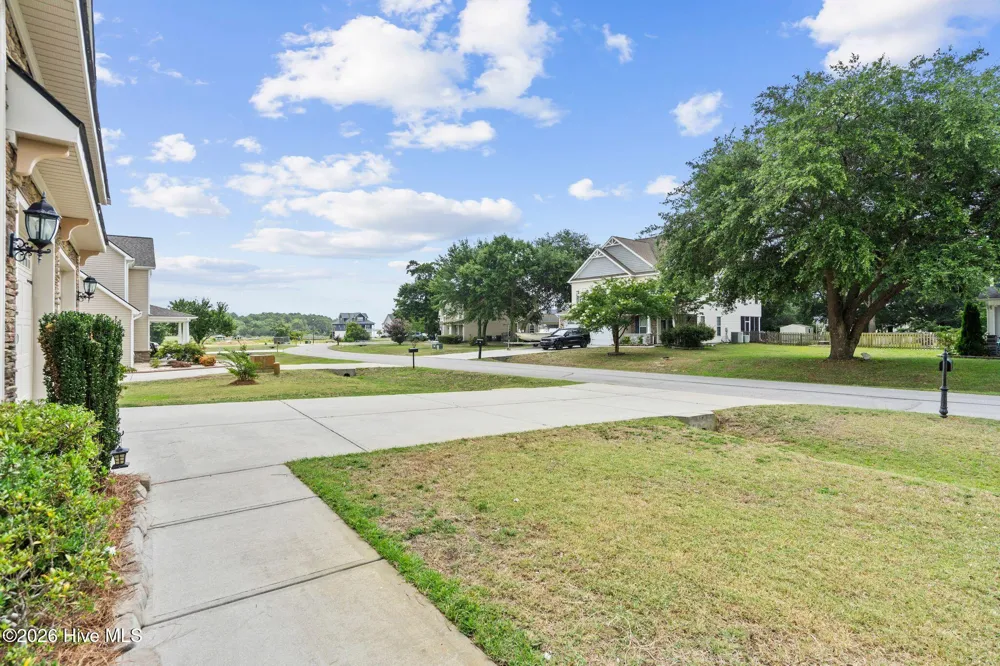 107 Camelot Drive Holly Ridge, NC 28445