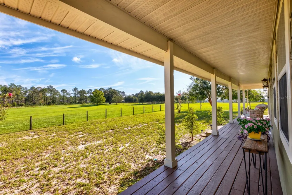 24948 WALKABOUT RANCH ROAD Sorrento, FL 32776
