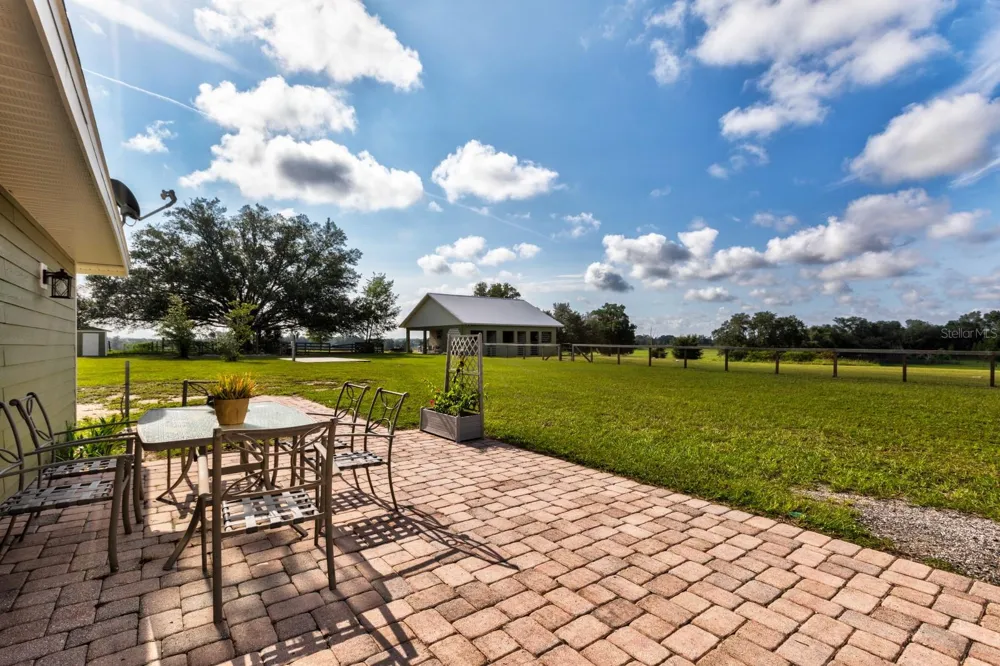 24948 WALKABOUT RANCH ROAD Sorrento, FL 32776