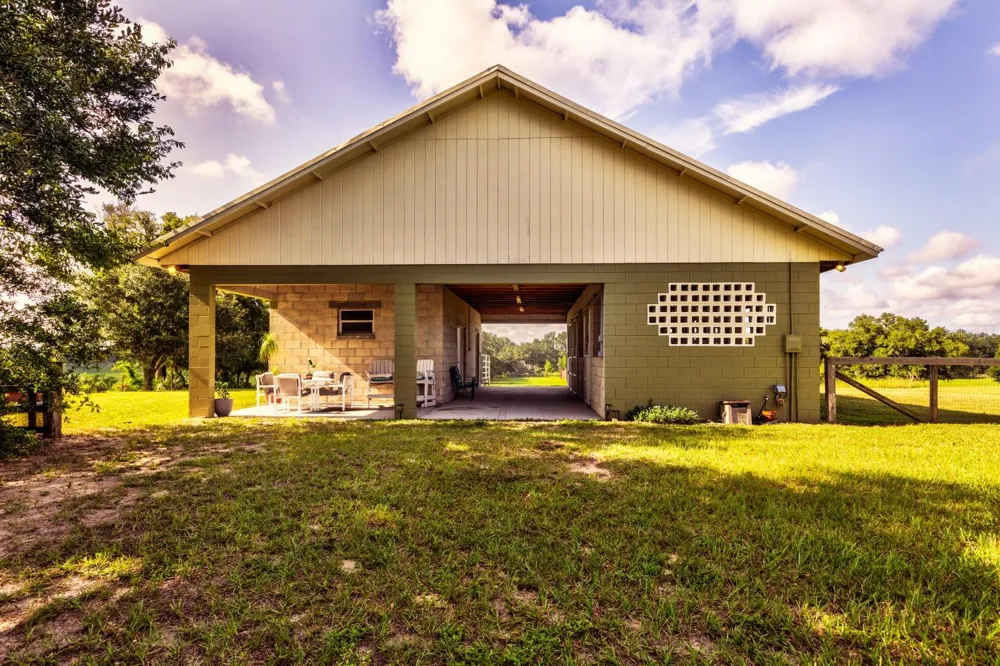 24948 WALKABOUT RANCH ROAD Sorrento, FL 32776