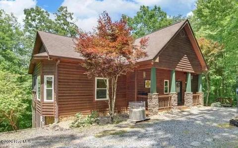 10 Piper Lane