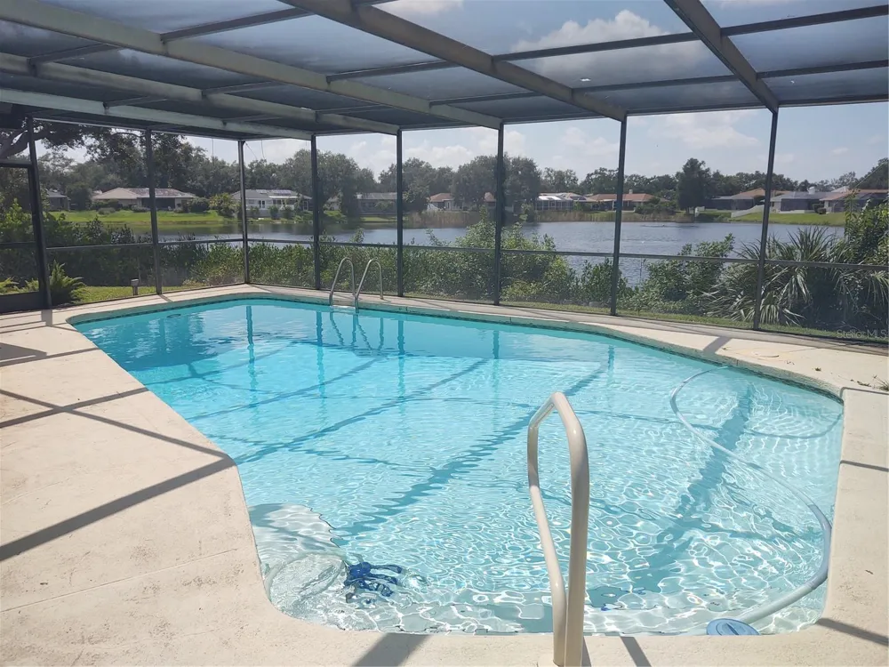 619 RIVIERA BAY DRIVE NE St Petersburg, FL 33702