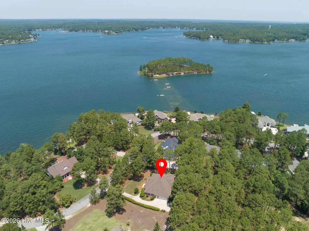 114 Andrews Drive West End, NC 27376