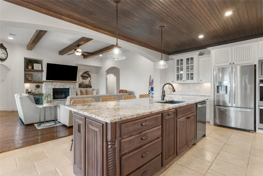 6614 S Willow Place Broken Arrow, OK 74011