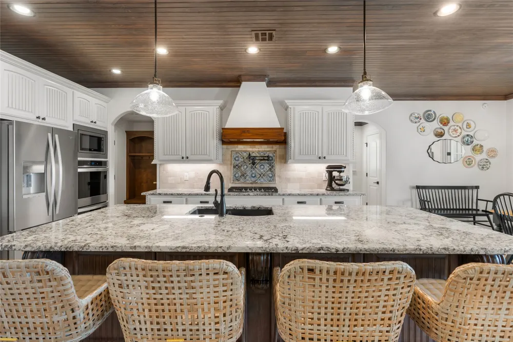 6614 S Willow Place Broken Arrow, OK 74011