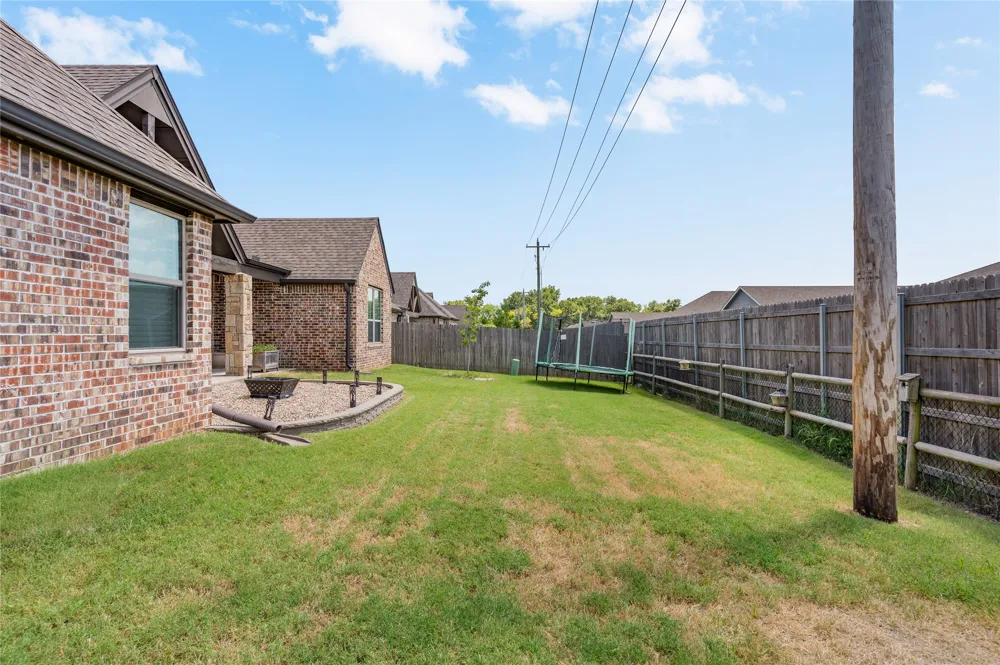 6614 S Willow Place Broken Arrow, OK 74011