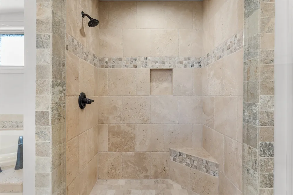 6614 S Willow Place Broken Arrow, OK 74011