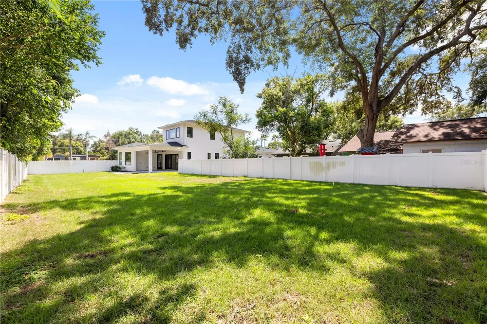 3125 S BUMBY AVENUE Orlando, FL 32806