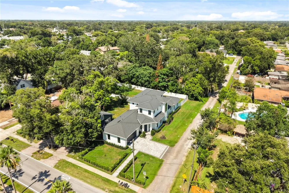 3125 S BUMBY AVENUE Orlando, FL 32806