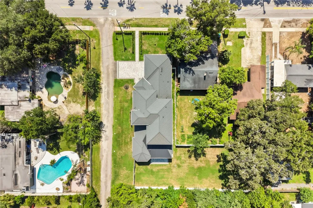 3125 S BUMBY AVENUE Orlando, FL 32806