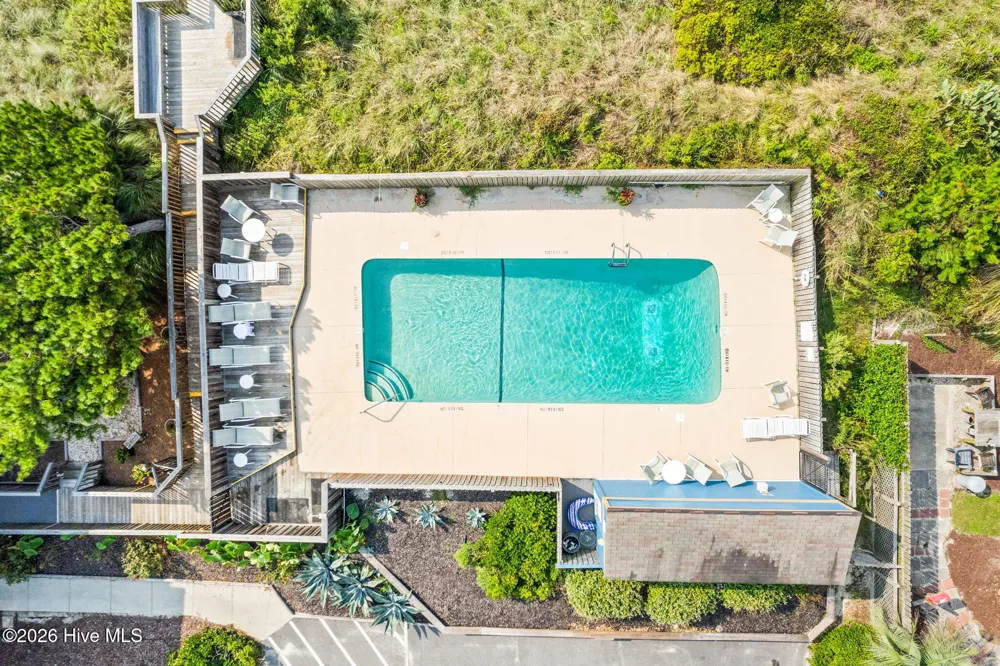 275 W First Street ## 2j Ocean Isle Beach, NC 28469