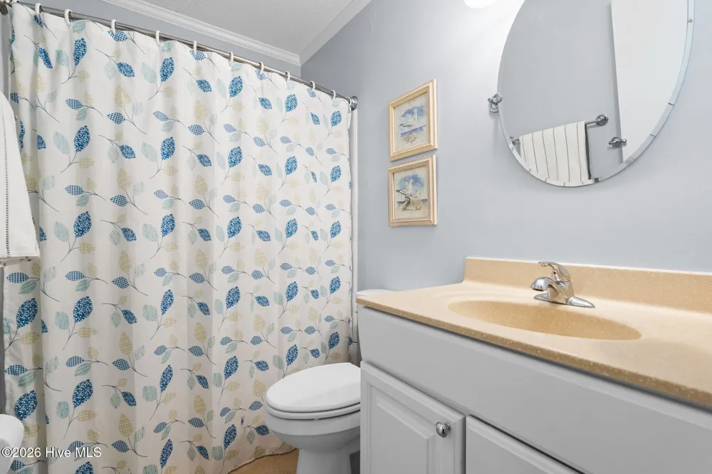 275 W First Street ## 2j Ocean Isle Beach, NC 28469