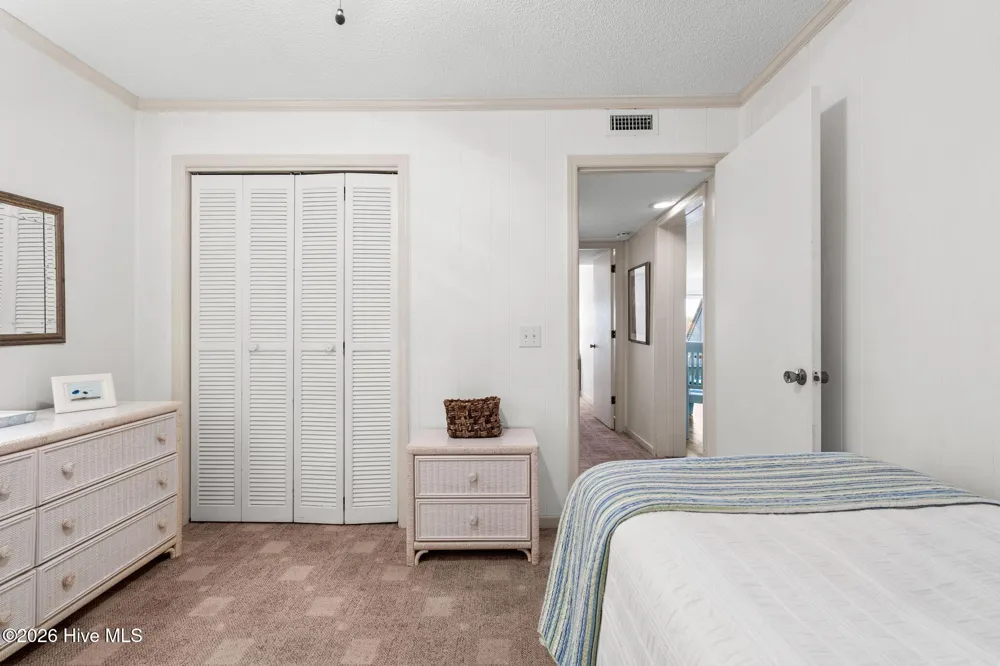 275 W First Street ## 2j Ocean Isle Beach, NC 28469