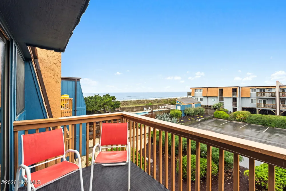 275 W First Street ## 2j Ocean Isle Beach, NC 28469
