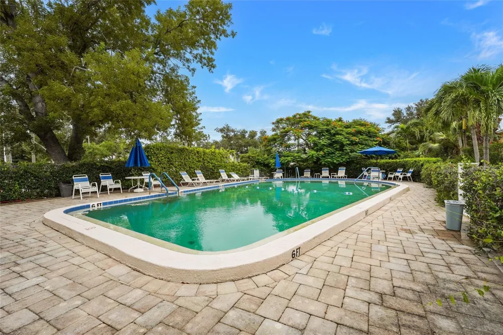 2155 WOOD STREET #A22 Sarasota, FL 34237