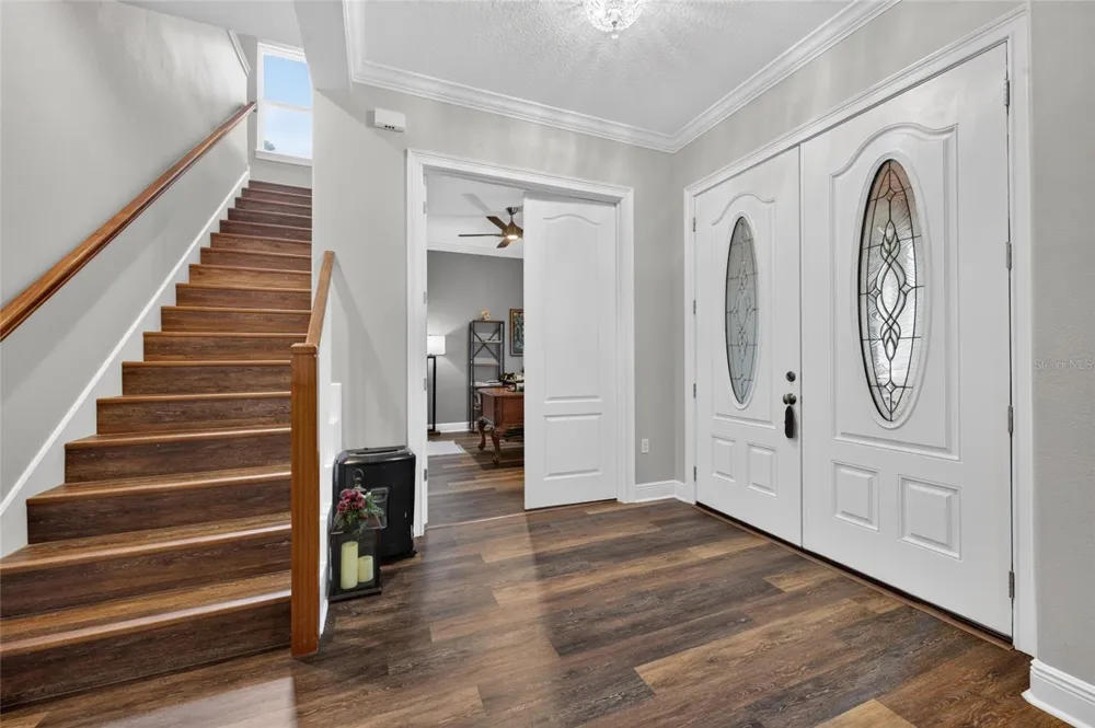 1515 RAMBLING OAKS LANE Deland, FL 32720