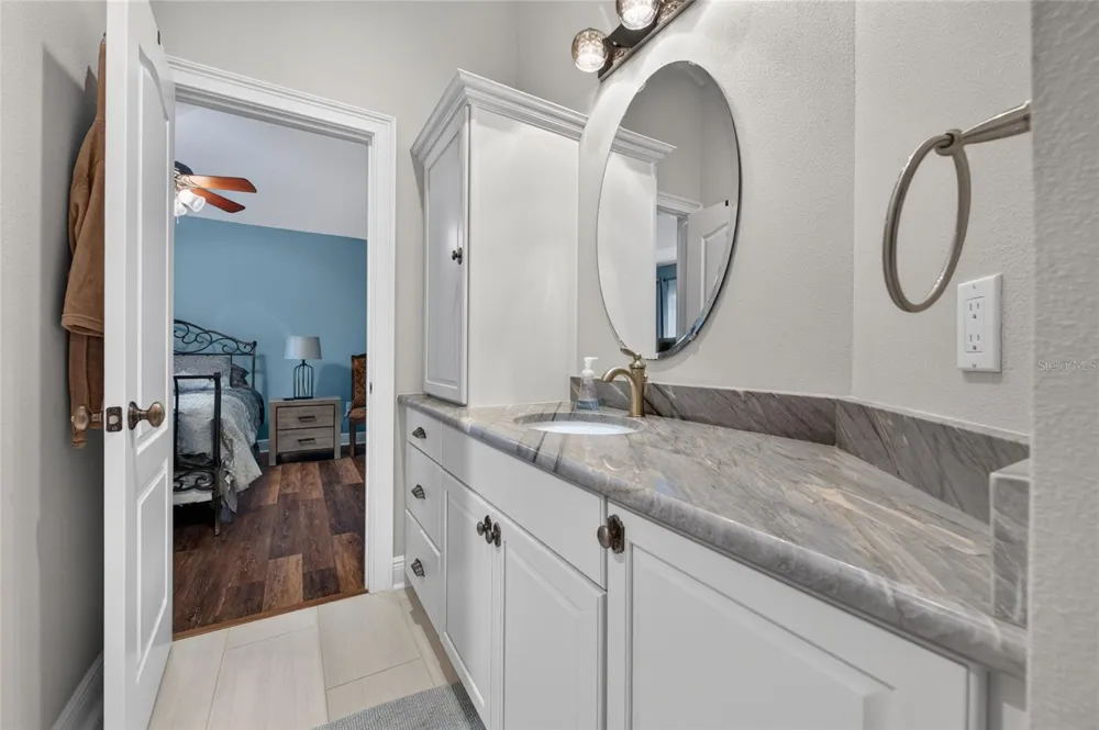 1515 RAMBLING OAKS LANE Deland, FL 32720