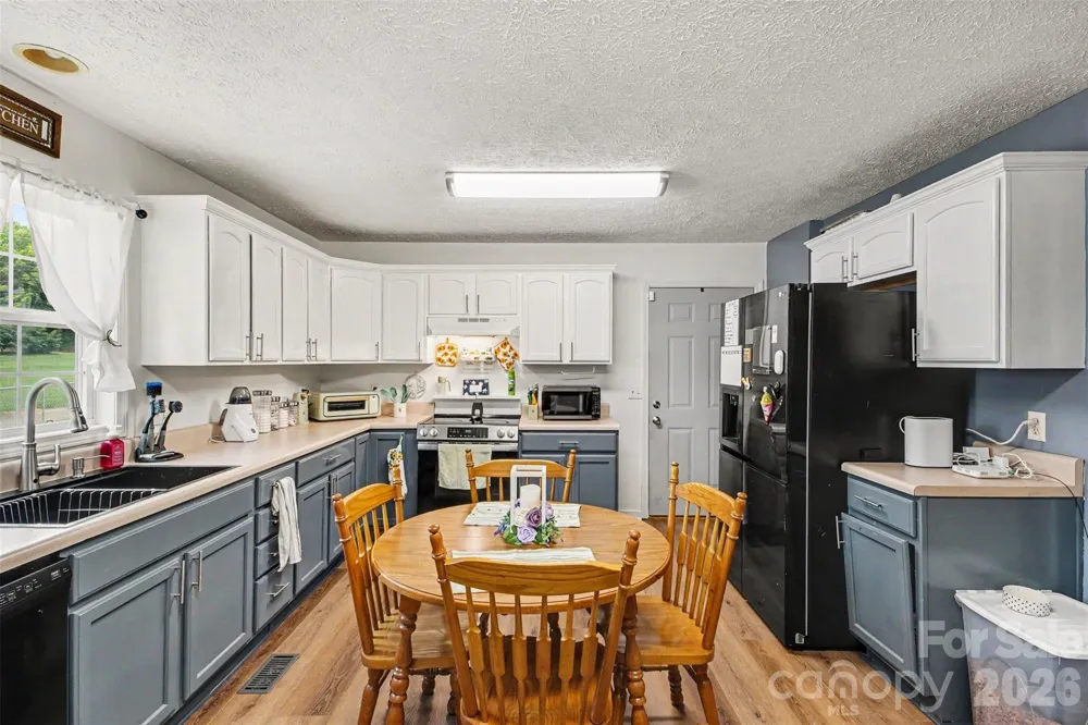 409 Baker Street Kings Mountain, NC 28086