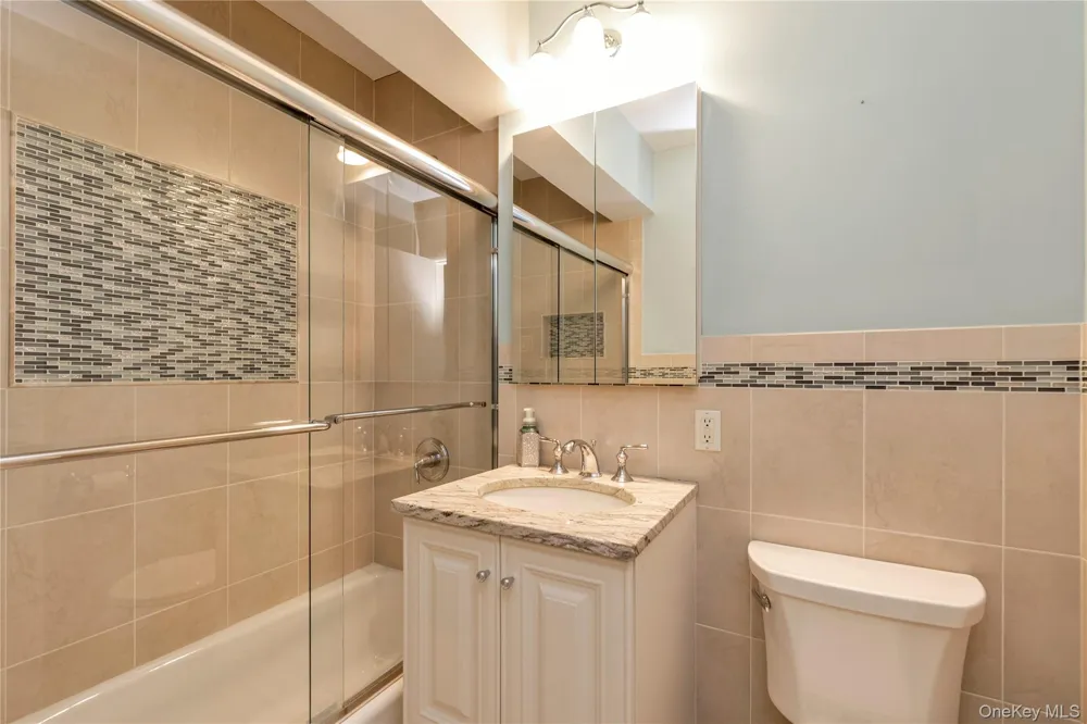 40 Daley Place #40-227 Lynbrook, NY 11563